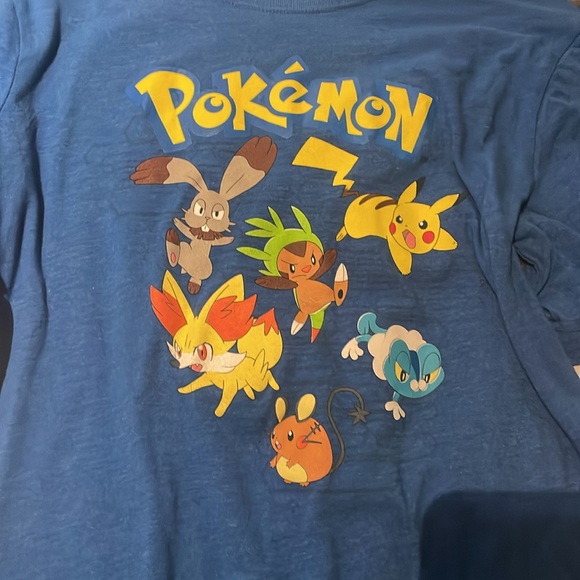 Pokémon long sleeve graphic shirt - Picture 5 of 6